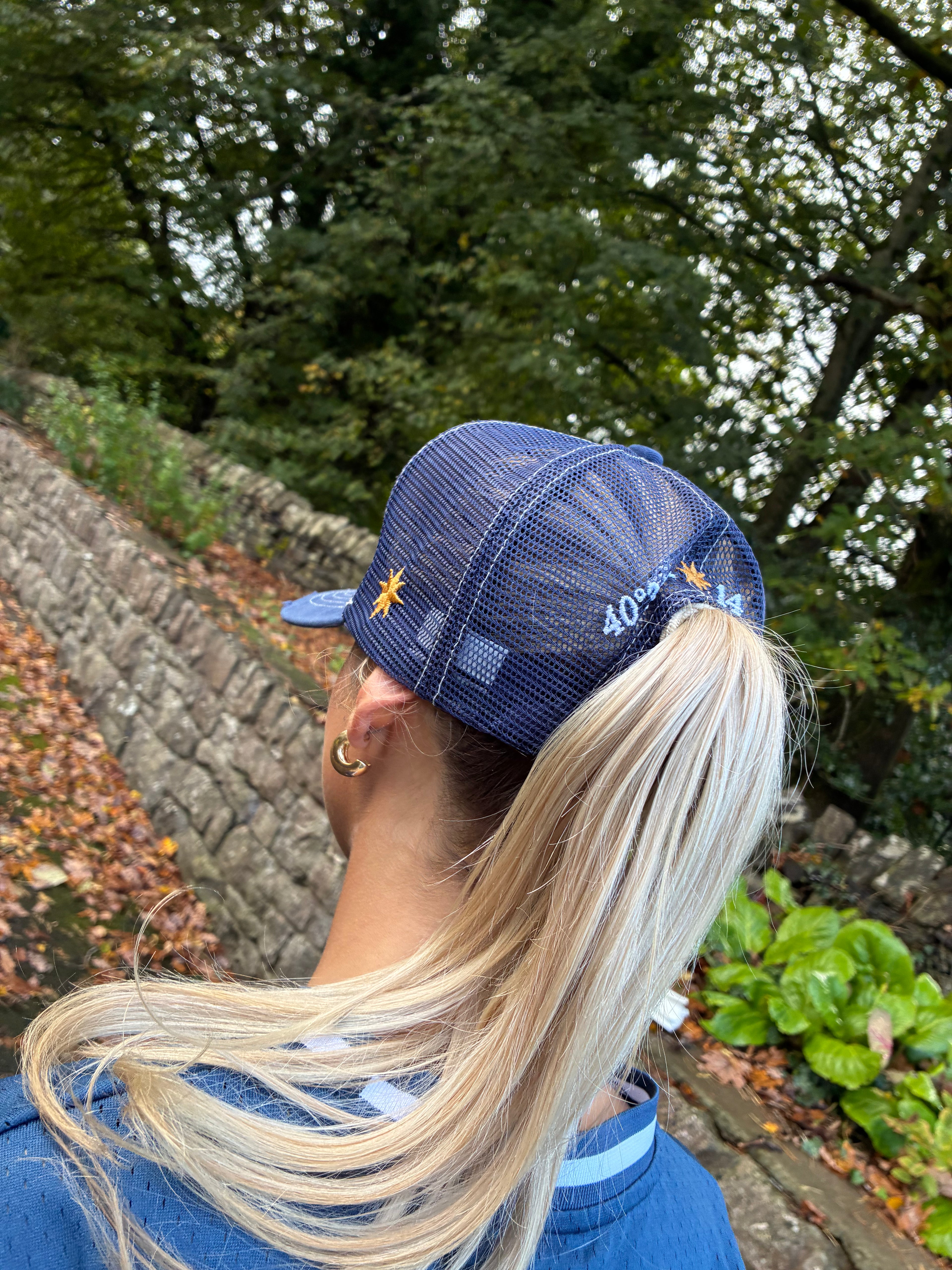 RATED AMALFI — Trucker 002